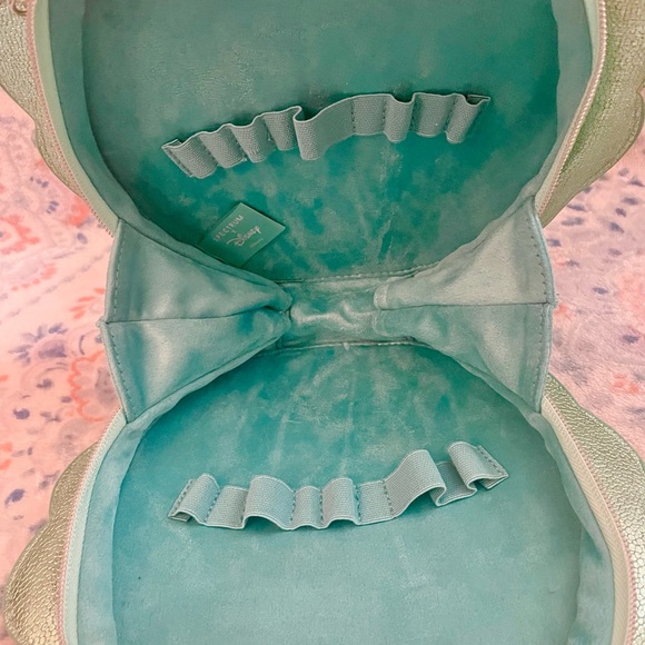 Spectrum X The Little Mermaid Makeup Brush Handbag RARE. - Picture 6 of 7